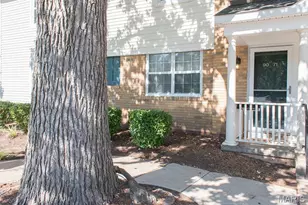 9071 Wrenwood Ln, Brentwood, MO 63144 - Photo 1