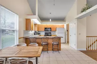 3121 Country Knoll Dr, Saint Charles, MO 63303 - Photo 28