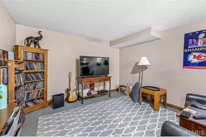 4452 Dantonaire Place, Saint Louis, MO 63128 - Photo 20