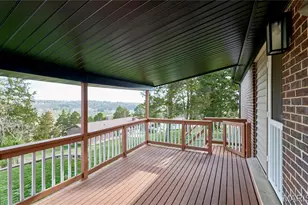 17 Ridgemoor Dr, Fenton, MO 63026 - Photo 4