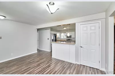 17 Ridgemoor Drive, Fenton, MO 63026 - Photo 6