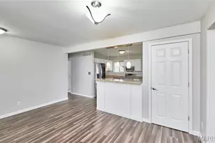 17 Ridgemoor Dr, Fenton, MO 63026 - Photo 6