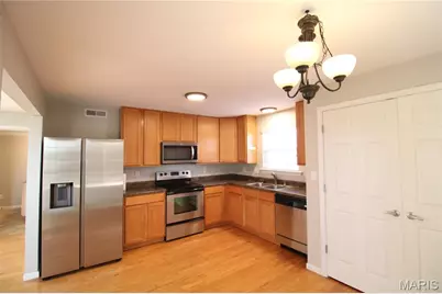 5123 Welsh Drive, Lake Saint Louis, MO 63367 - Photo 6