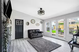 727 Paschal Dr, Mehlville, MO 63125 - Photo 18