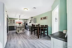 727 Paschal Dr, Mehlville, MO 63125 - Photo 4