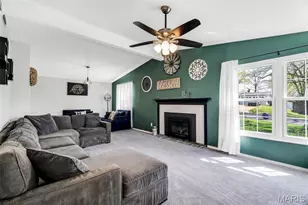 727 Paschal Dr, Mehlville, MO 63125 - Photo 4