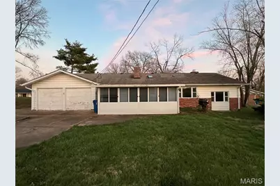 102 Five Meadows Lane, Ballwin, MO 63011 - Photo 4