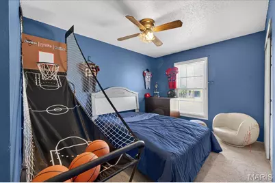 11754 El Somo Court, Florissant, MO 63033 - Photo 22