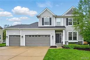 204 Grayleaf Ct, Wentzville, MO 63385 - Photo 1