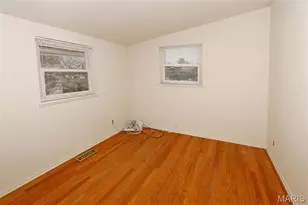 529 Barcia Dr, Saint Louis, MO 63119 - Photo 18