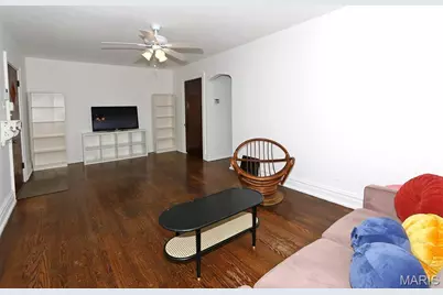 5616 Milentz Avenue, Saint Louis, MO 63109 - Photo 6