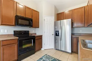 907 Daffodil Trail, O'Fallon, MO 63368 - Photo 14