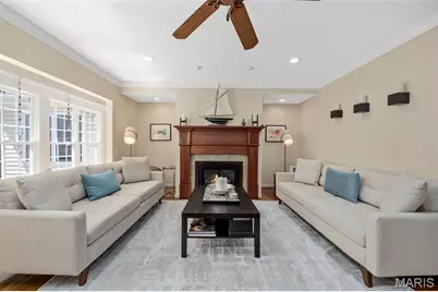 13172 Greenbough Drive, Saint Louis, MO 63146 - Photo 14