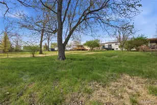 2266 Starling Airport Rd, Arnold, MO 63010 - Photo 16