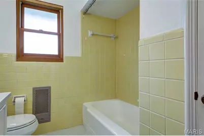 17370 Old Jamestown Road, Florissant, MO 63034 - Photo 18
