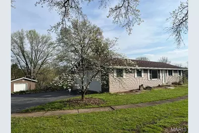 17370 Old Jamestown Road, Florissant, MO 63034 - Photo 2