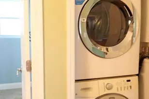 8829 Bridgeport Ave, Brentwood, MO 63144 - Photo 26