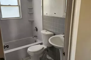 940 Rogers Ln, Florissant, MO 63033 - Photo 20