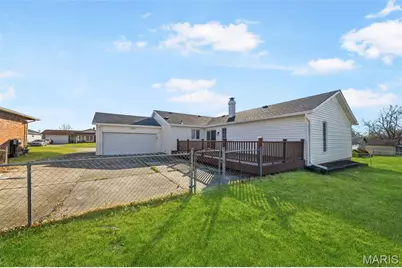 1323 Woodpath Drive, Florissant, MO 63031 - Photo 46