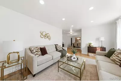 1323 Woodpath Drive, Florissant, MO 63031 - Photo 8