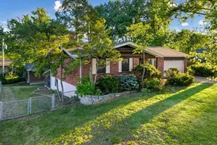 2948 Oldewick Dr, Saint Louis, MO 63129 - Photo 8