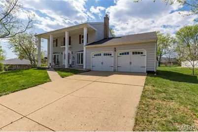 447 Redwood Drive, Farmington, MO 63640 - Photo 2