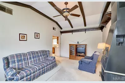 615 Central Parkway, Florissant, MO 63031 - Photo 20