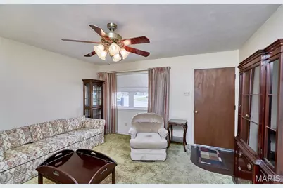 615 Central Parkway, Florissant, MO 63031 - Photo 24