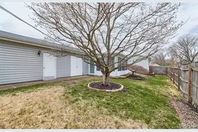 615 Central Parkway, Florissant, MO 63031 - Photo 54