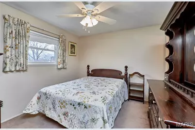 615 Central Parkway, Florissant, MO 63031 - Photo 30