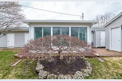 615 Central Parkway, Florissant, MO 63031 - Photo 52