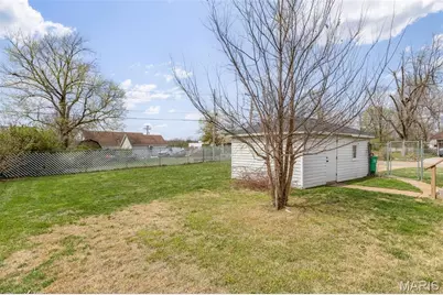 925 Moorland Street, Farmington, MO 63640 - Photo 22