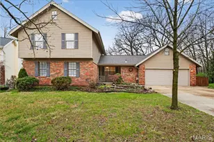 7127 Honey Ln, Saint Louis, MO 63129 - Photo 1
