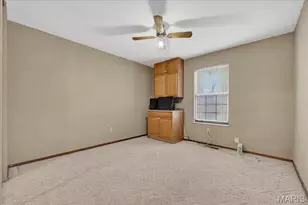 7127 Honey Ln, Saint Louis, MO 63129 - Photo 20