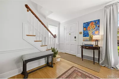 7049 Pershing Avenue, University City, MO 63130 - Photo 4