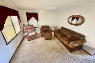 1213 Martha St, Palmyra, MO 63461 - Photo 14