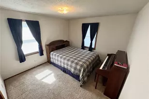 1213 Martha St, Palmyra, MO 63461 - Photo 10