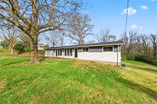 13035 Old Jamestown Rd, Black Jack, MO 63033 - Photo 2