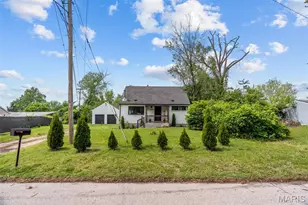 10015 Baron Dr, Saint Louis, MO 63136 - Photo 2