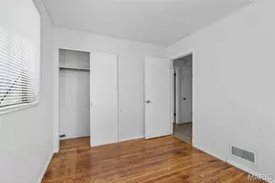 739 Shepley Dr, Saint Louis, MO 63137 - Photo 24