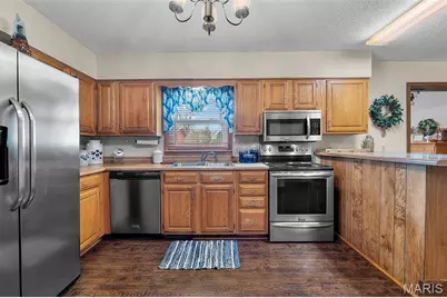 215 Missouri Avenue, Sikeston, MO 63801 - Photo 8