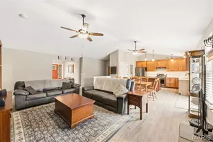 29 Fox Run Dr, Wright City, MO 63390 - Photo 10