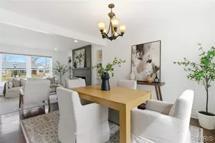 7742 Burr Oak Ln, University City, MO 63130 - Photo 4