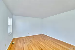 815 Montmartre Ct, Saint Louis, MO 63141 - Photo 6