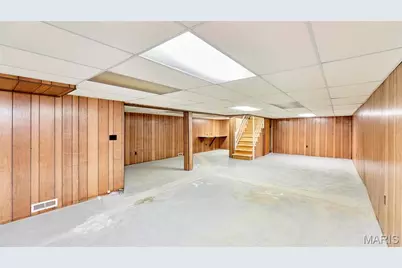 815 Montmartre Court, Saint Louis, MO 63141 - Photo 34