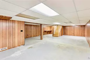 815 Montmartre Ct, Saint Louis, MO 63141 - Photo 34