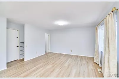 815 Montmartre Court, Saint Louis, MO 63141 - Photo 26