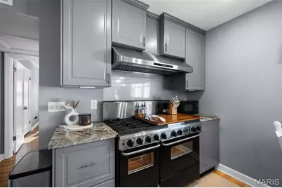 9208 Southview Lane, Saint Louis, MO 63123 - Photo 16