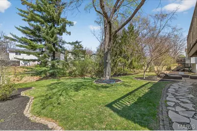 1217 Dorne Drive, Ballwin, MO 63021 - Photo 40