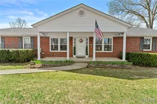 11788 Kingston Dr, Festus, MO 63028 - Photo 2